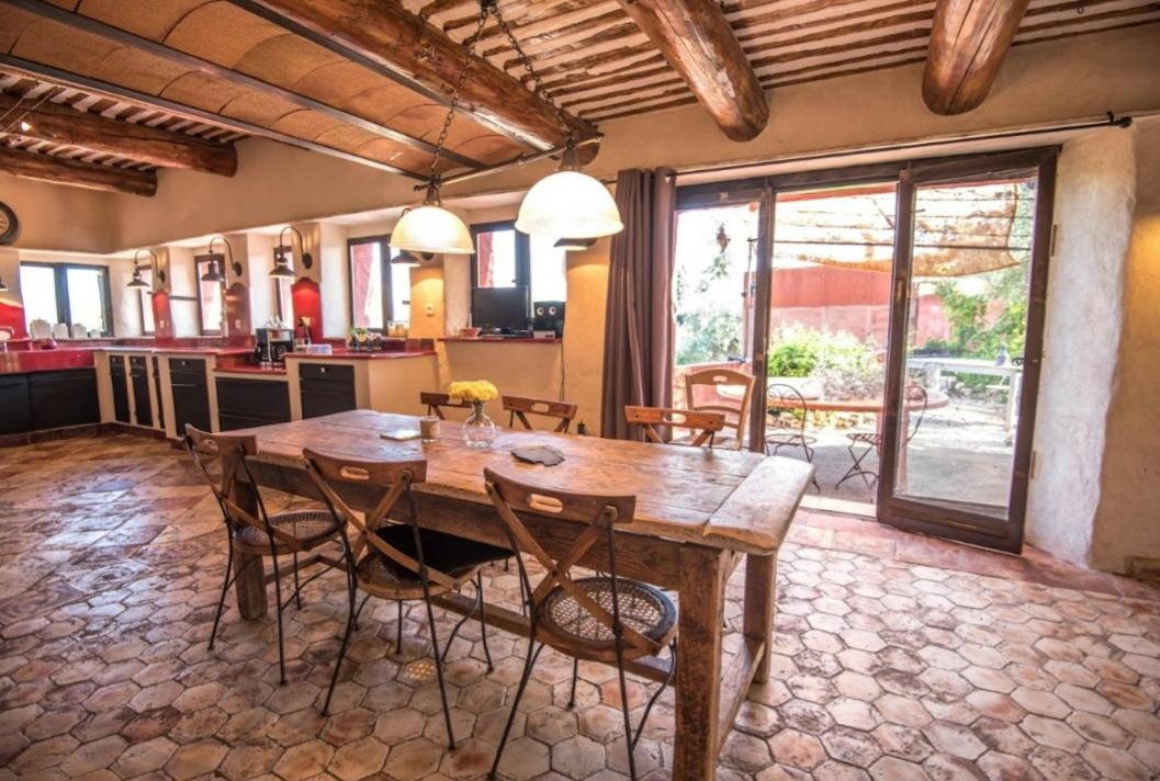 La Medievale Du Luberon Roussillon en Isere Exterior foto