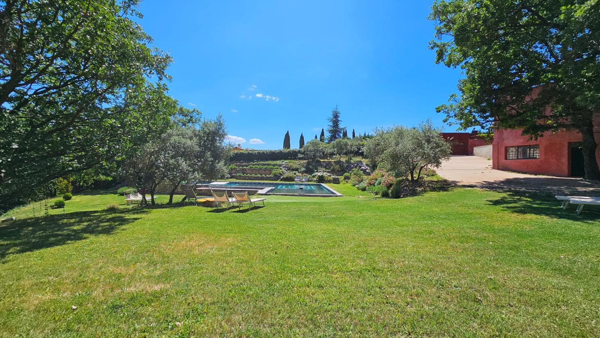 La Medievale Du Luberon Roussillon en Isere Exterior foto